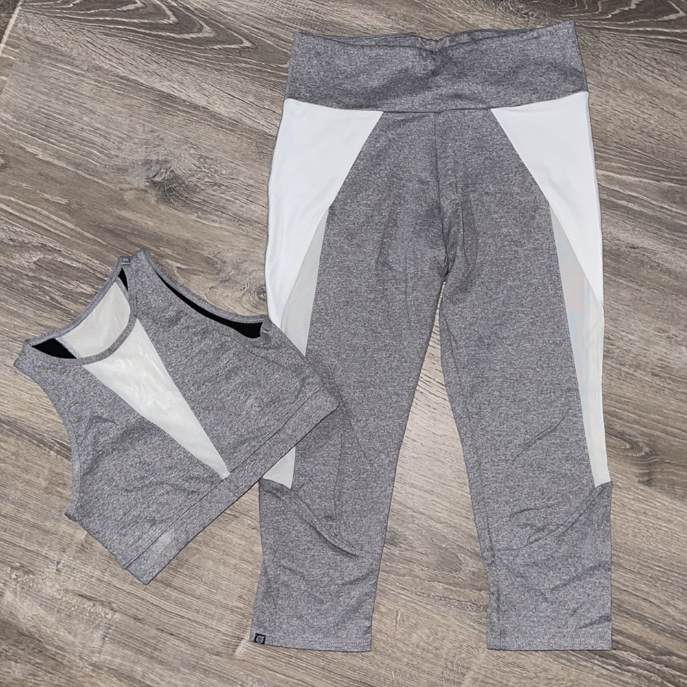 ONZIE Matching Set - Picture 3 of 4